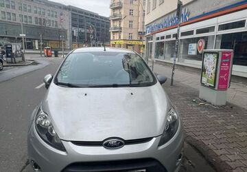 Ford Fiesta 146.000 km 3.000 &euro; Berlin 10365