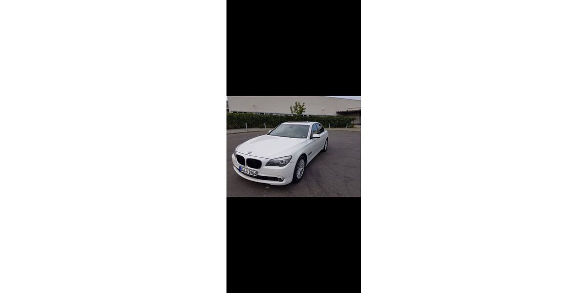 BMW 740 265.000 km 8.999 &euro; berlin 12359