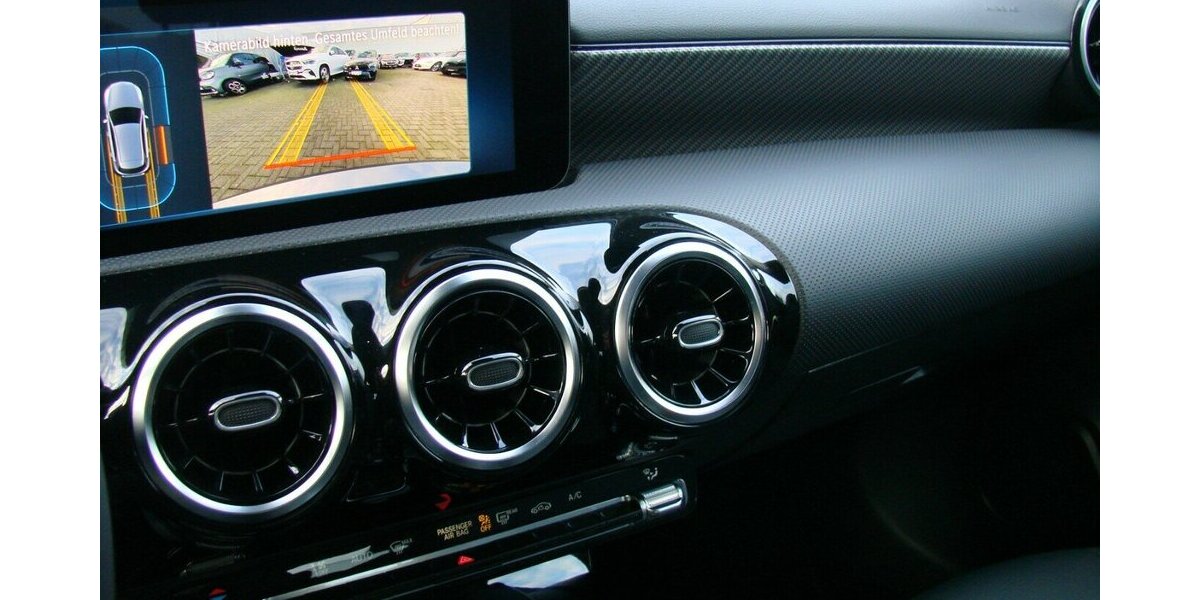 Mercedes-Benz A 200 d Urban Progressive DISTR Pro LED Kamera 6.381 km 28.980 &euro; Falkensee 14612