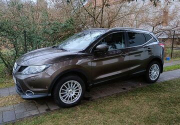 Nissan Qashqai 85.500 km 13.500 &euro; Berlin 14199