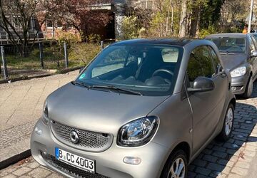 Smart ForTwo 49.999 km 11.999 &euro; Berlin 10711