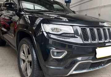 Jeep Grand Cherokee 125.469 km 16.500 &euro; Berlin 12099
