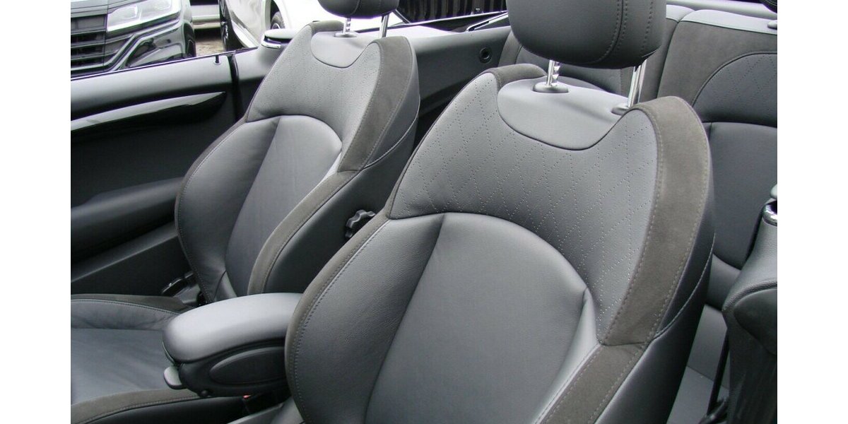 Mini Cooper Cabrio 1.5 Chili II LED Tempomat Navi Leder 33.215 km 23.980 &euro; Falkensee 14612