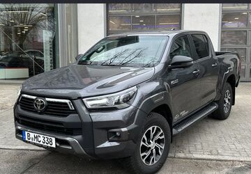 Toyota Hilux 6.903 km 63.980 &euro; Berlin 13403