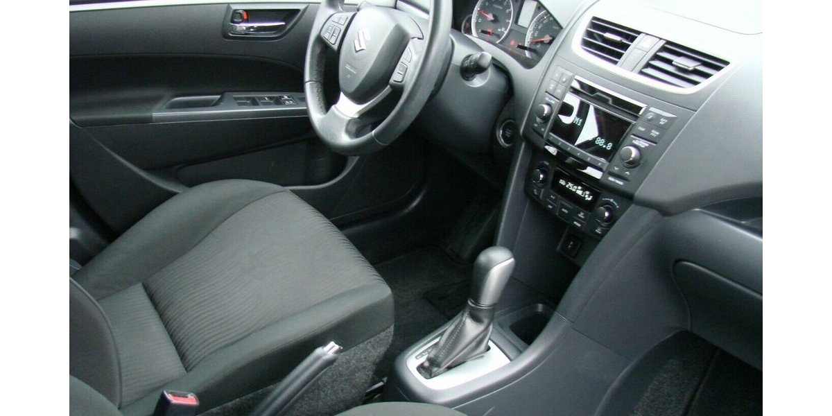 Suzuki Swift 1.2 Club Automatik Tempomat Sitzheizung 37.970 km 9.980 &euro; Falkensee 14612