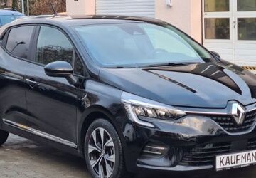 Renault Clio 32.000 km 15.890 &euro; Berlin 13581