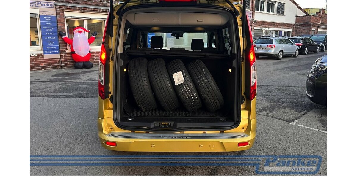 Ford Tourneo Connect Titanium*R-Cam*2-Schiebe*Pano* 169.849 km 9.990 &euro; Berlin 13187