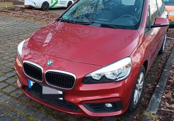 BMW 218 Active Tourer 121.170 km 9.999 &euro; Oberkrämer 16727
