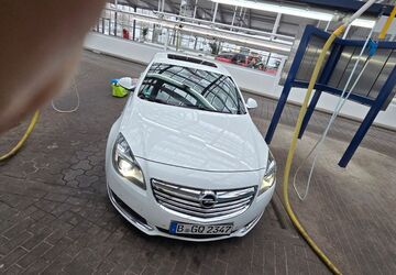 Opel Insignia 237.000 km 7.500 &euro; Berlin 12555