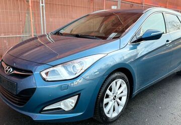 Hyundai i40 127.000 km 7.499 &euro; Berlin 12057