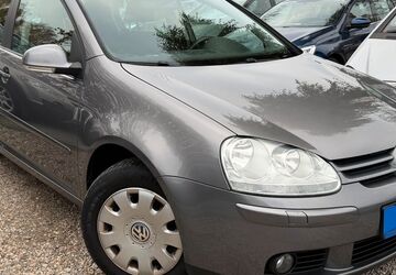 VW Golf 134.523 km 5.490 &euro; Berlin 13089