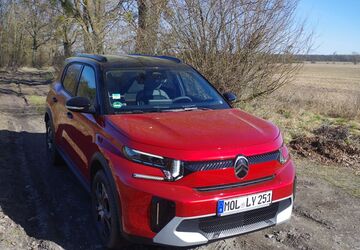 Citroen C3 Aircross 4.685 km 17.250 &euro; Petershagen 15370