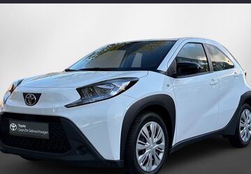 Toyota Aygo (X) 12.511 km 17.990 &euro; Berlin 13403
