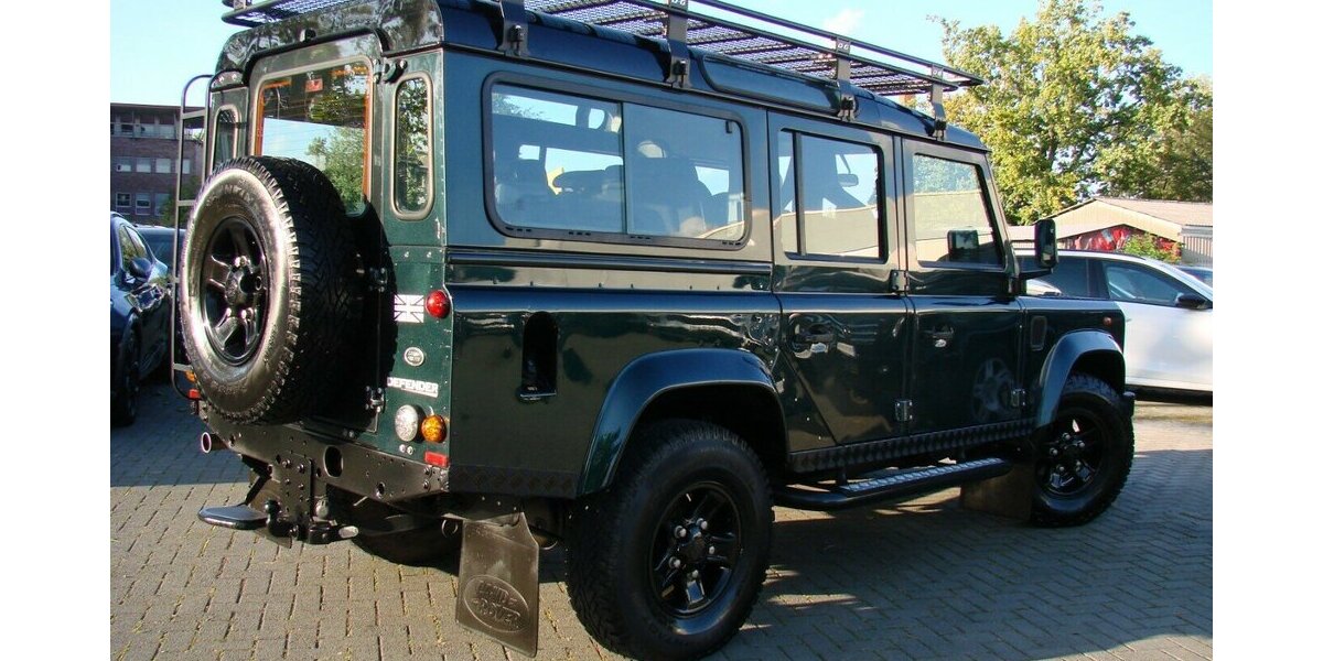 Land Rover Defender 110 E Station Wagon 7-Sitzer LED Leder AH 119.107 km 49.980 &euro; Falkensee 14612