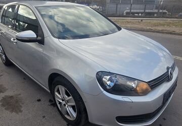 VW Golf 167.000 km 3.900 &euro; Berlin 13599