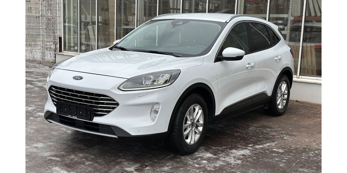 Ford Kuga 79.603 km 17.990 &euro; Berlin 12057