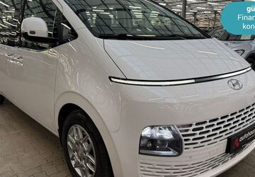 Hyundai STARIA 104.456 km 36.990 &euro; Ludwigsfelde (bei Berlin) 14974