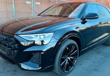 Audi Q8 15.000 km 71.999 &euro; Berlin 12057