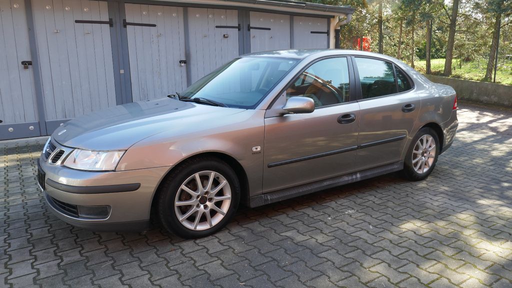 Saab 9-3 129.112 km 3.999 &euro; Berlin-Tempelhof 12105