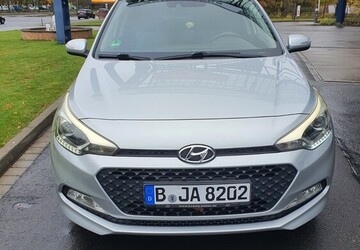 Hyundai i20 78.465 km 8.500 &euro; Berlin 10178