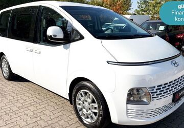 Hyundai STARIA 105.413 km 32.990 &euro; Ludwigsfelde (bei Berlin) 14974