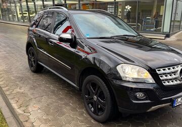 Mercedes-Benz ML 350 240.000 km 13.990 &euro; Berlin 12169