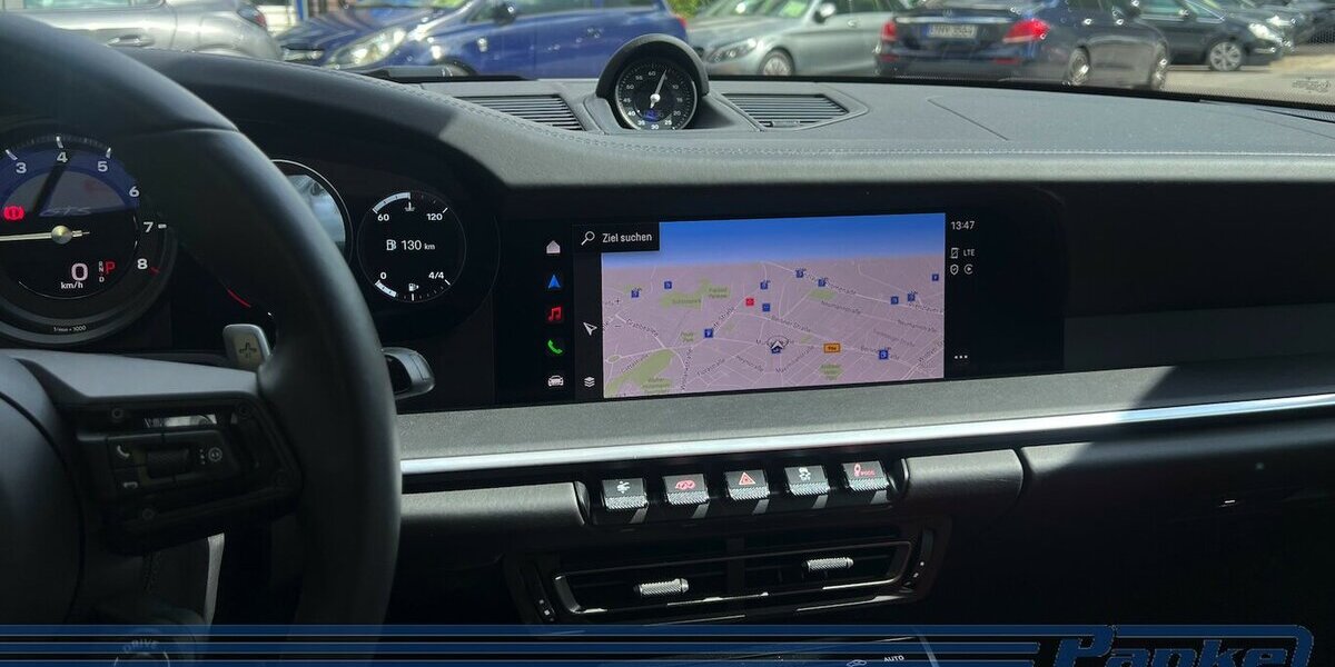 Porsche 911 Carrera 4 GTS Cabriolet*Night*Chromo*Sthzg* 1.750 km 172.890 &euro; Berlin 13187