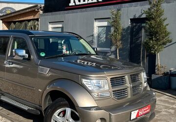 Dodge Nitro 259.000 km 7.990 &euro; Berlin 13088