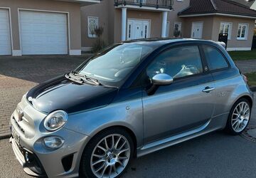 Abarth 695 75.000 km 21.990 &euro; Schönefeld 12529