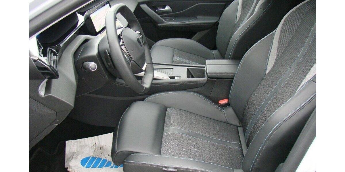 Peugeot 308 1.5L Allure ACC AHK LED Navi Kamera 34.524 km 24.980 &euro; Falkensee 14612