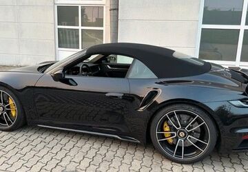 Porsche 992 13.000 km 259.800 &euro; Berlin 12555