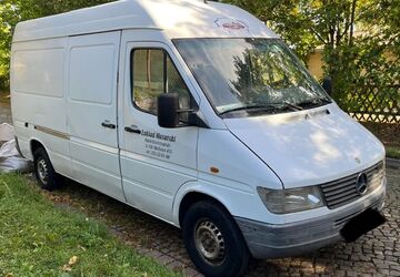 Mercedes-Benz Sprinter 475.000 km 6.200 &euro; Berlin 12101