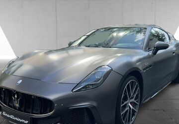 Maserati Granturismo 24.957 km 137.800 &euro; Berlin 10587