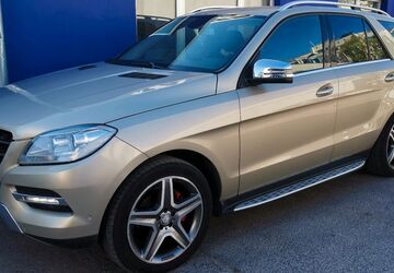 Mercedes-Benz ML 250 200.000 km 12.999 &euro; Berlin 13405