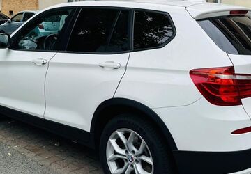 BMW X3 223.000 km 10.900 &euro; Berlin 13599
