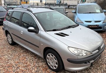 Peugeot 206 116.373 km 2.700 &euro; Potsdam 14480