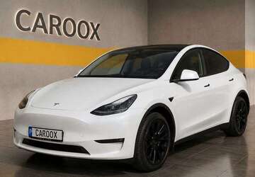 Tesla Model Y 48.500 km 39.900 &euro; Wildau 15745
