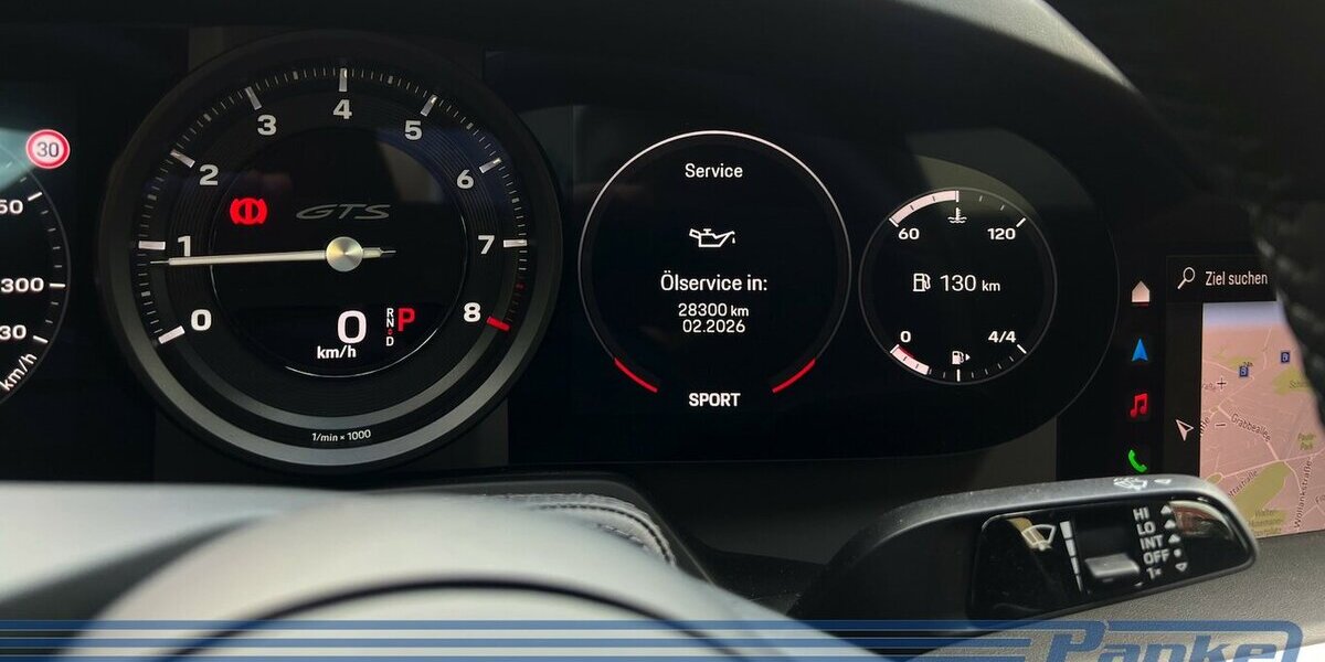 Porsche 911 Carrera 4 GTS Cabriolet*Night*Chromo*Sthzg* 1.750 km 172.890 &euro; Berlin 13187