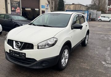 Nissan Qashqai 216.000 km 4.999 &euro; Berlin 12357