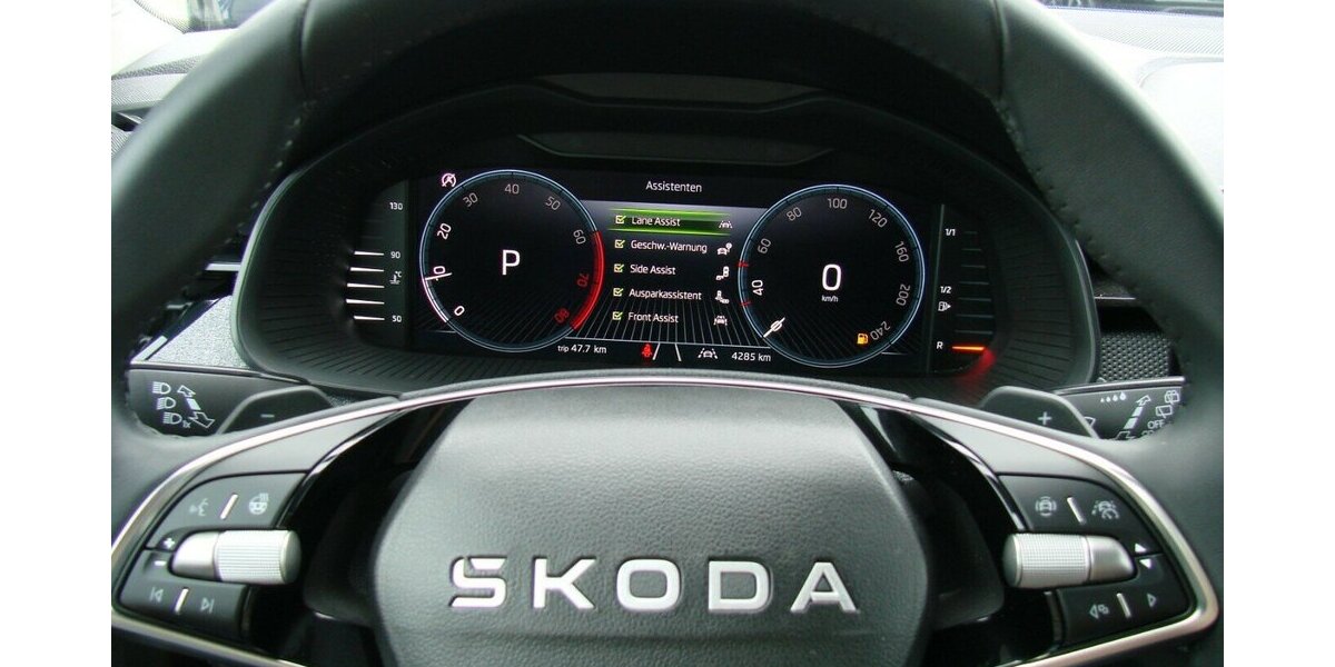 Skoda Kamiq 1,5 TSi Tour Black ACC LED AHK Kamera 4.263 km 26.980 &euro; Falkensee 14612