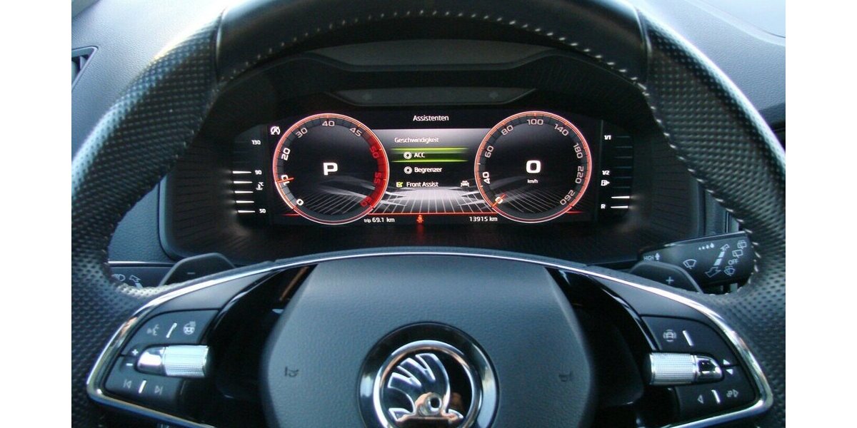 Skoda Karoq 2,0TDi 4x4 Sportline ACC AHK SHZ Matrix 13.915 km 34.980 &euro; Falkensee 14612