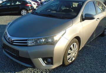 Toyota Corolla 158.000 km 9.950 &euro; Wildau 15745