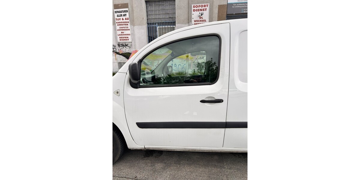 Renault Kangoo 211.000 km 1.800 &euro; Berlin 10178