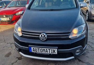 VW Golf 121.000 km 8.989 &euro; Berlin 12681