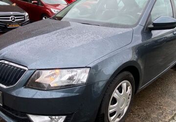 Skoda Octavia 106.000 km 8.990 &euro; Berlin-Lichtenberg 10365
