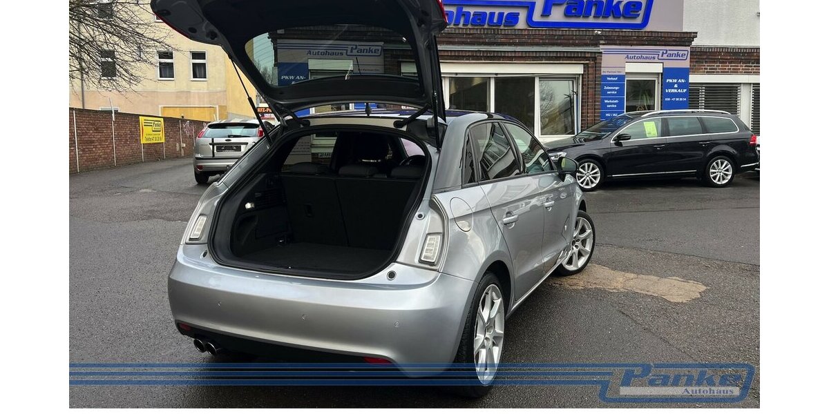 Audi A1 ambition*S-Tronic*Pano*SHZ*Navi*Tempo* 146.777 km 11.490 &euro; Berlin 13187