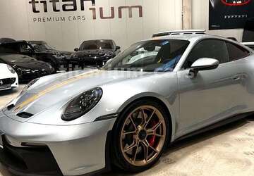 Porsche 992 8.850 km 176.911 &euro; Potsdam 14480