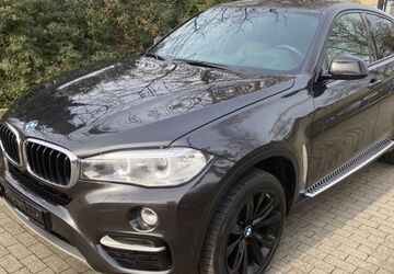 BMW X6 251.961 km 22.990 &euro; Berlin 13581