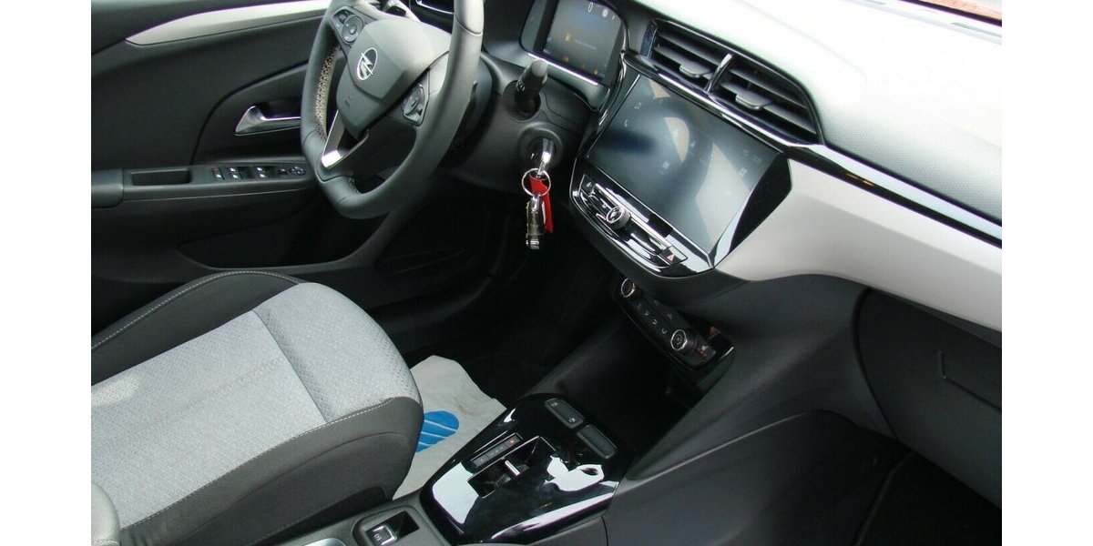 Opel Corsa 1.2 Turbo Edition Kamera 180º LED Totwinkel 8.205 km 16.980 &euro; Falkensee 14612