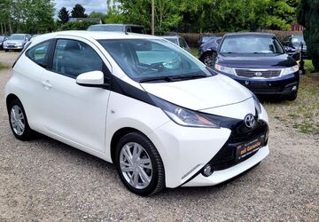 Toyota Aygo (X) 46.000 km 7.290 &euro; Berlin 13127